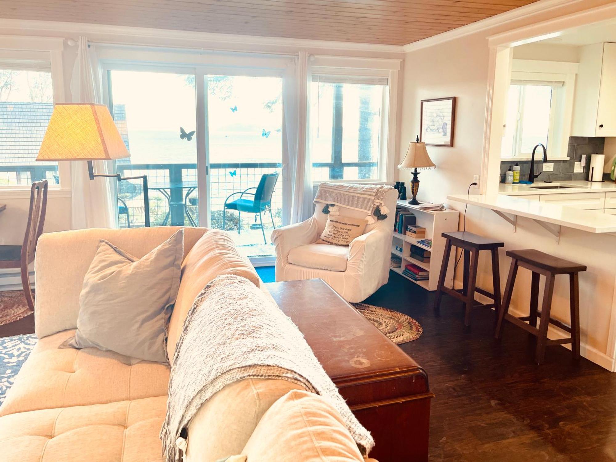 Puget Sound Chic Romantic Cottage With Private Beach Access & Gated Entry Port Ludlow Экстерьер фото