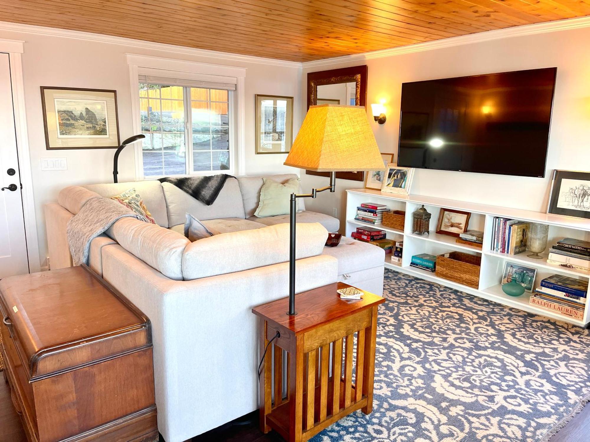 Puget Sound Chic Romantic Cottage With Private Beach Access & Gated Entry Port Ludlow Экстерьер фото